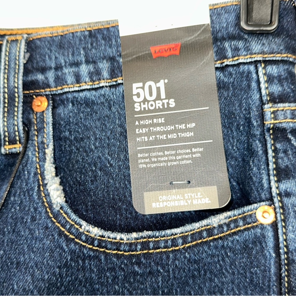 Levi’s 501 Mid Thigh Shorts in Salsa Center Dark Wash Size 33 - Picture 3 of 10